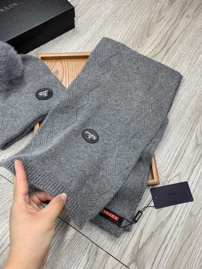 Prada Caps Scarfs